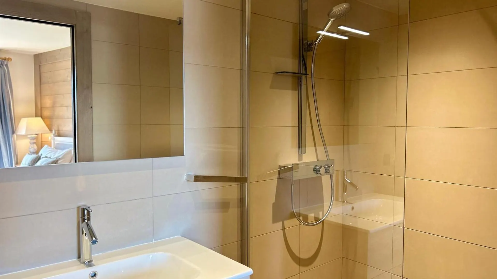 Appartement De Standing Au Centre Des Gets - 8 Couchages, Terrasse, Garage, Proche Pistes - Fr-1-623-325 Ле-Гет Франция